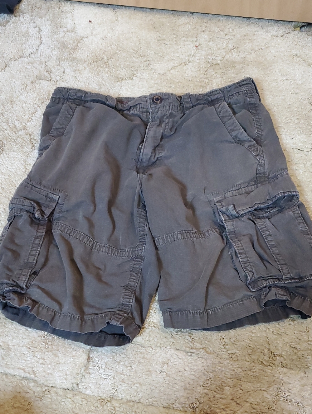 American Eagle Outfitters Gray Men's Cargo Shorts